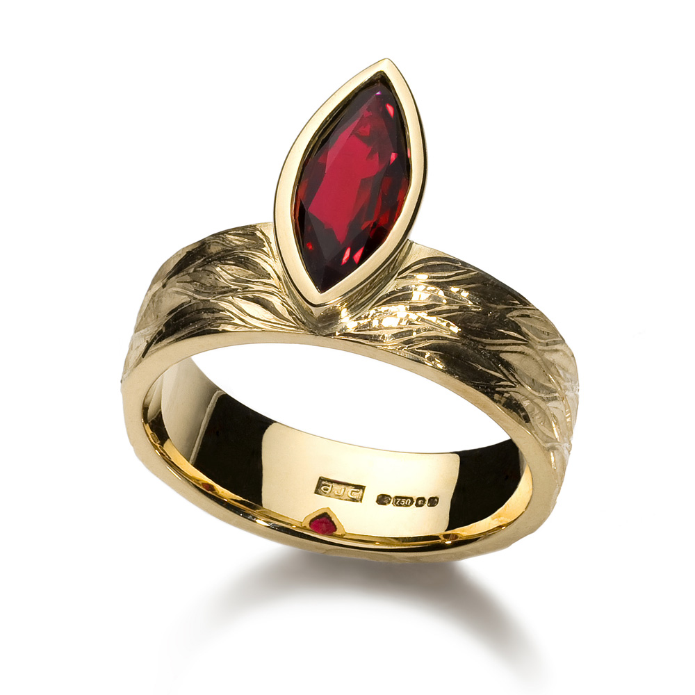 <a href="/jewellery/ring-9">Engagement ring, 2008/9. 18 ct yellow gold, ring shank hand engraved, marquise ruby. Photo : Simon Armitt. </a>