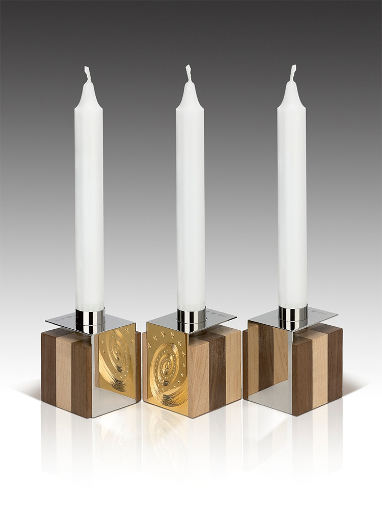 Each cube is 5.5cm square, silver finished in grey rhodium, part hand engraved, part gilded. Wood - English walnut and maple.